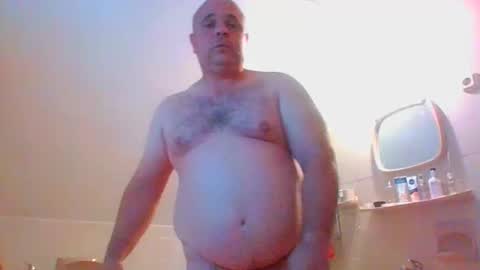 Snapshot of bondsuckslut chatting on May 2026 05:31:01 PM borntosuck online show from May 2026 05:31:01 PM