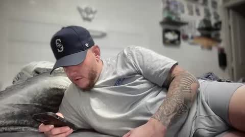 Snapshot of boner4you1994 chatting on October 2025 09:39:01 AM boner4you1994 online show from October 2025 09:39:01 AM