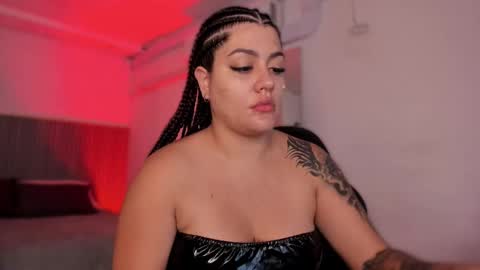 Bonnie  online show from November 2025 11:21:02 AM