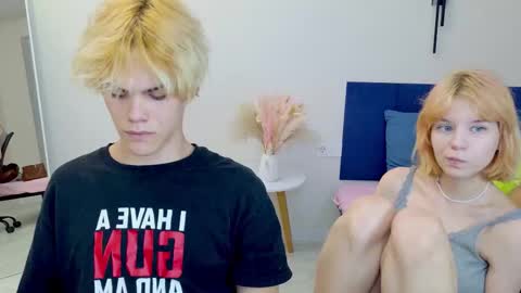 Jessy  Mark online show from September 2025 05:12:02 PM