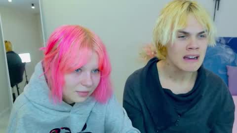 Jessy  Mark online show from October 2025 05:13:02 PM