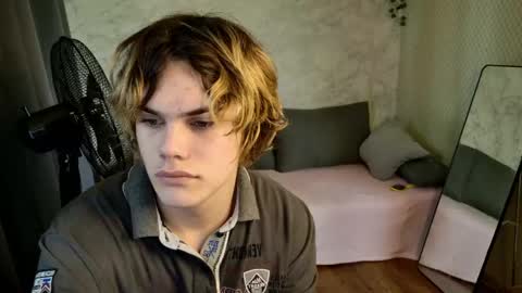 Jessy  Mark online show from May 2026 05:14:02 AM