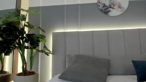 Bonnie online show from December 2024 04:13:01 AM