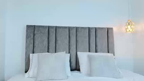 Bonnie online show from September 2025 04:12:02 AM