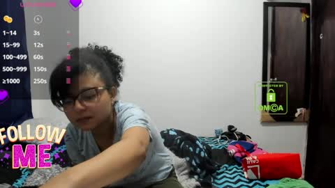 Snapshot of bonnie_lam_ chatting on April 2026 03:53:02 AM bonnie lam hello welcome to my room I hope you have fun and you can reach your maximum pleasure here with me online show from April 2026 03:53:02 AM