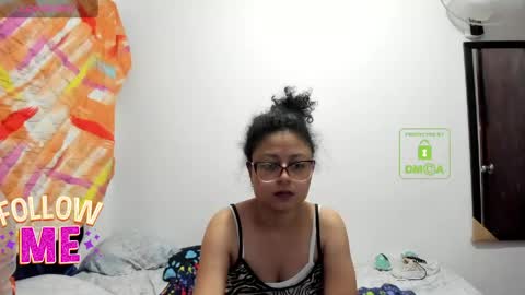 Snapshot of bonnie_lam_ chatting on May 2026 03:33:02 AM bonnie lam hello welcome to my room I hope you have fun and you can reach your maximum pleasure here with me online show from May 2026 03:33:02 AM