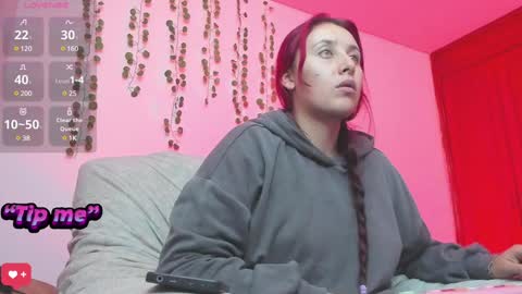 Snapshot of bonnie_moon_ chatting on December 2024 12:52:02 AM Bonnie Help me reach 500 likes online show from December 2024 12:52:02 AM