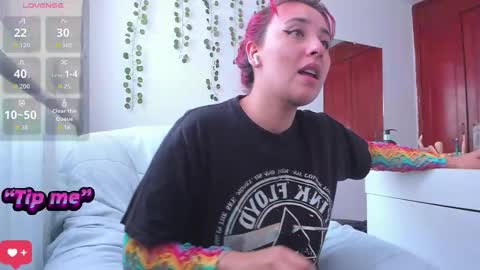 Snapshot of bonnie_moon_ chatting on September 2025 05:24:02 PM Bonnie Help me reach 500 likes online show from September 2025 05:24:02 PM