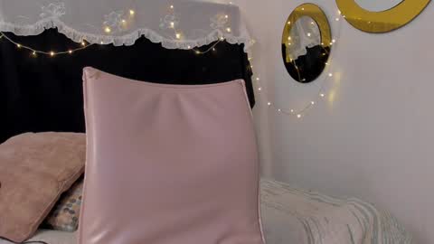   online show from January 2025 03:00:02 PM