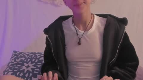   online show from March 2025 11:36:02 AM