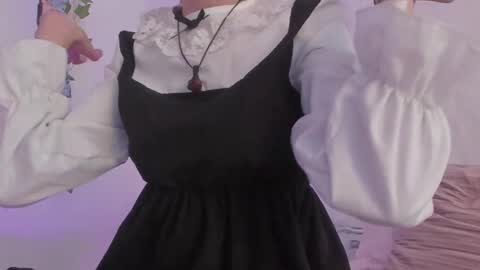   online show from March 2025 02:45:02 PM