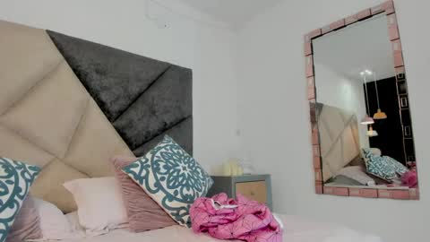 Snapshot of bonniecute_ chatting on April 2026 11:39:02 PM online show from April 2026 11:39:02 PM