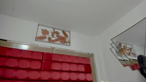 Snapshot of bonniecute_ chatting on May 2026 11:32:01 PM online show from May 2026 11:32:01 PM