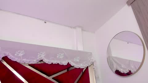Snapshot of bonniecute_ chatting on May 2026 12:08:01 AM online show from May 2026 12:08:01 AM