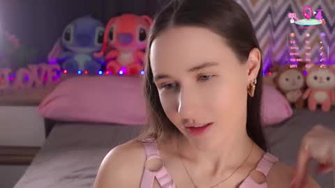 Snapshot of bonniedry chatting on September 2025 01:06:02 AM Emma online show from September 2025 01:06:02 AM