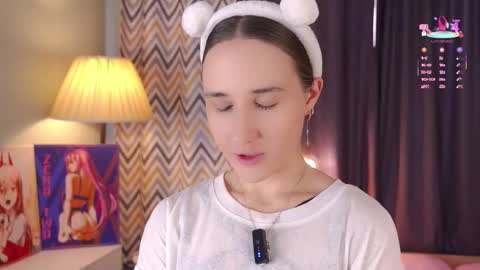 Snapshot of bonniedry chatting on October 2025 01:25:02 AM Emma online show from October 2025 01:25:02 AM