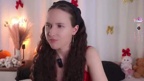 Snapshot of bonniedry chatting on February 2026 01:35:02 AM Emma online show from February 2026 01:35:02 AM