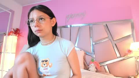 Bonnie  online show from May 2026 01:16:02 PM