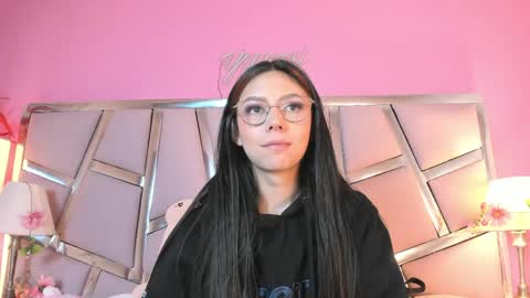 Bonnie  online show from May 2026 07:10:02 PM