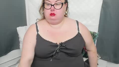 Snapshot of bonnieshining chatting on December 2024 04:58:02 AM Bonnie online show from December 2024 04:58:02 AM