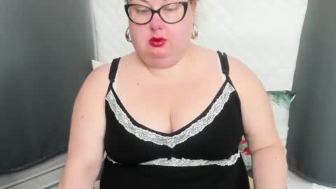 Snapshot of bonnieshining chatting on December 2024 05:04:01 AM Bonnie online show from December 2024 05:04:01 AM