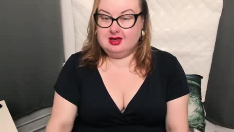 Snapshot of bonnieshining chatting on January 2025 04:56:01 AM Bonnie online show from January 2025 04:56:01 AM