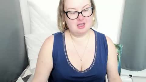 Bonnie online show from February 2026 04:55:02 AM