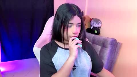 Snapshot of bonnietaylor1 chatting on January 2026 08:12:02 PM Karen online show from January 2026 08:12:02 PM