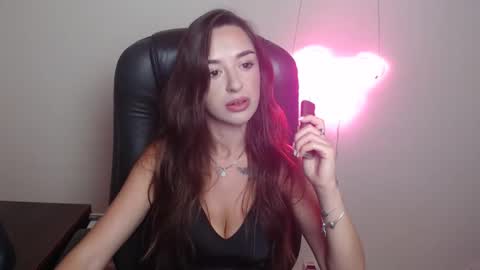 Bonnie online show from June 2026 10:09:01 AM