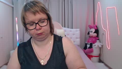 bonnnyboobsy online show from May 2026 01:56:01 AM