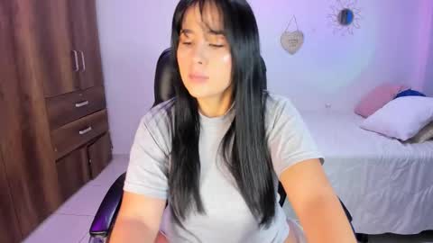 Snapshot of bonny_greylm chatting on January 2026 02:38:01 AM sofia online show from January 2026 02:38:01 AM