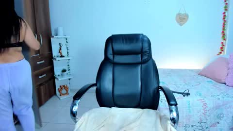 Snapshot of bonny_greylm chatting on February 2026 12:39:02 AM sofia online show from February 2026 12:39:02 AM