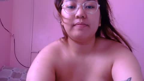 MommyMarie-Singlemom of 2. online show from June 2026 01:07:02 AM