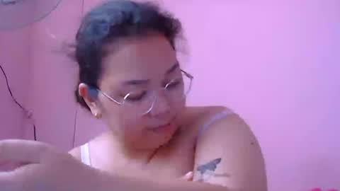 MommyMarie-Singlemom of 2. online show from July 2026 04:37:02 AM