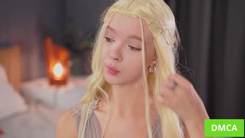 Alina online show from October 2025 07:06:02 AM