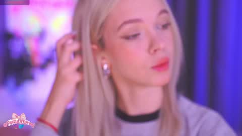 Alina online show from March 2026 08:07:01 AM