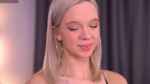 Alina online show from April 2026 08:13:01 AM