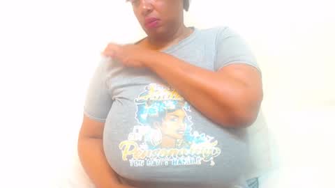 boobyqueen online show from May 2026 02:13:01 PM