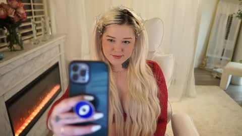 Snapshot of boobznbeer chatting on February 2025 02:03:02 AM Miley online show from February 2025 02:03:02 AM