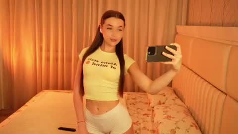 boootyfrytti online show from June 2026 07:07:01 PM