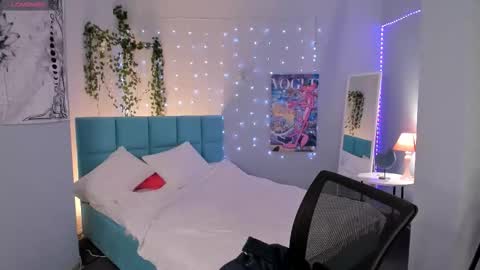 Milena online show from March 2026 02:58:02 AM