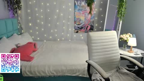 Milena online show from June 2026 03:25:01 AM