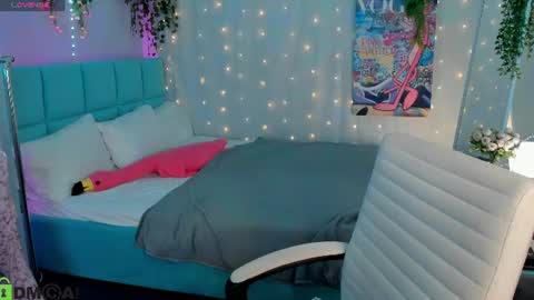Milena online show from July 2026 03:02:02 AM