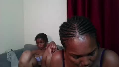 bootie_caramel online show from April 2026 06:16:02 AM