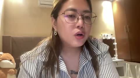 Princess online show from November 2025 12:04:01 PM