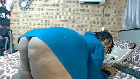 bootytwerkxxx online show from July 2026 04:47:02 AM