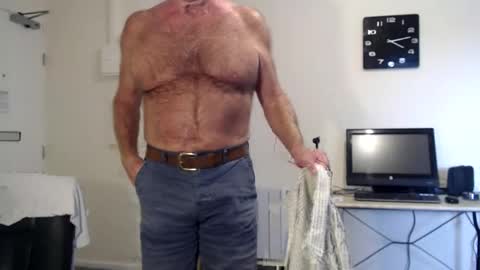 Snapshot of boppy21 chatting on September 2025 03:11:01 PM Boppy21 online show from September 2025 03:11:01 PM