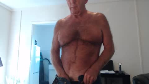 Snapshot of boppy21 chatting on September 2025 03:01:02 PM Boppy21 online show from September 2025 03:01:02 PM