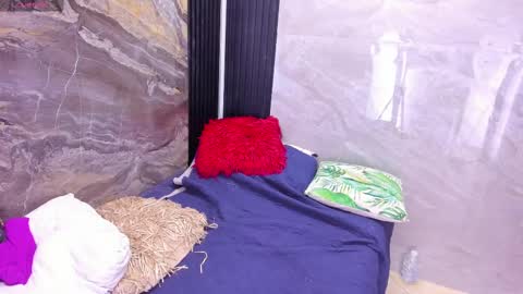 Snapshot of bora_lajuana chatting on September 2025 07:08:01 AM online show from September 2025 07:08:01 AM