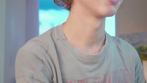 Snapshot of boream_ chatting on January 2025 10:56:01 PM Bream online show from January 2025 10:56:01 PM